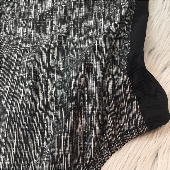 NWOT ANTHROPOLOGIE Fortnight Bodysuit Size Large - Picture 10 of 15